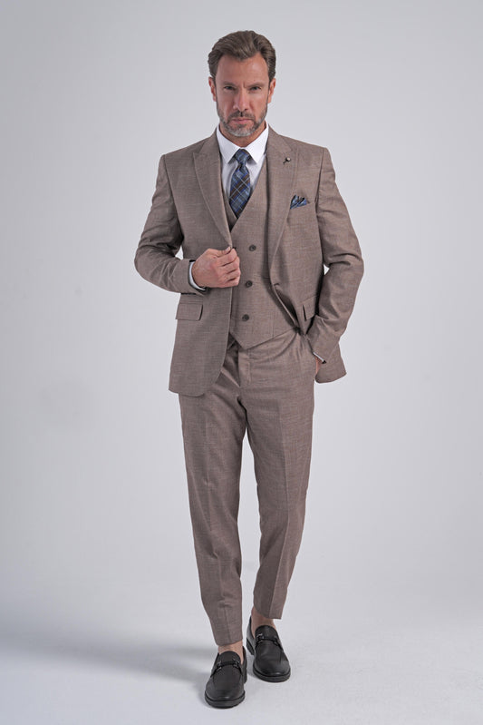 Suit Brown